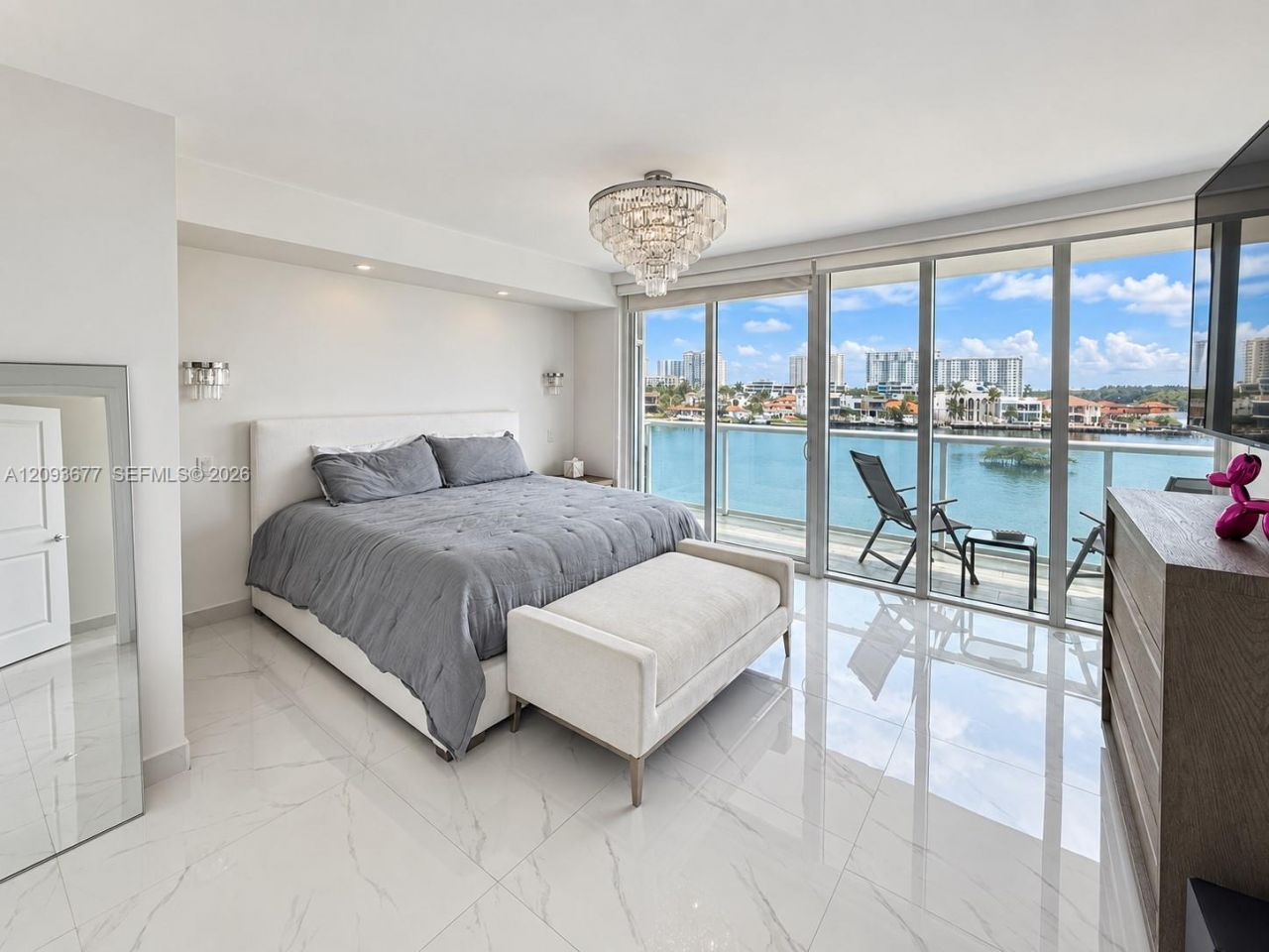 400 Sunny Isles Blvd , Unit 403, Sunny Isles Beach, FL 33160 Photo