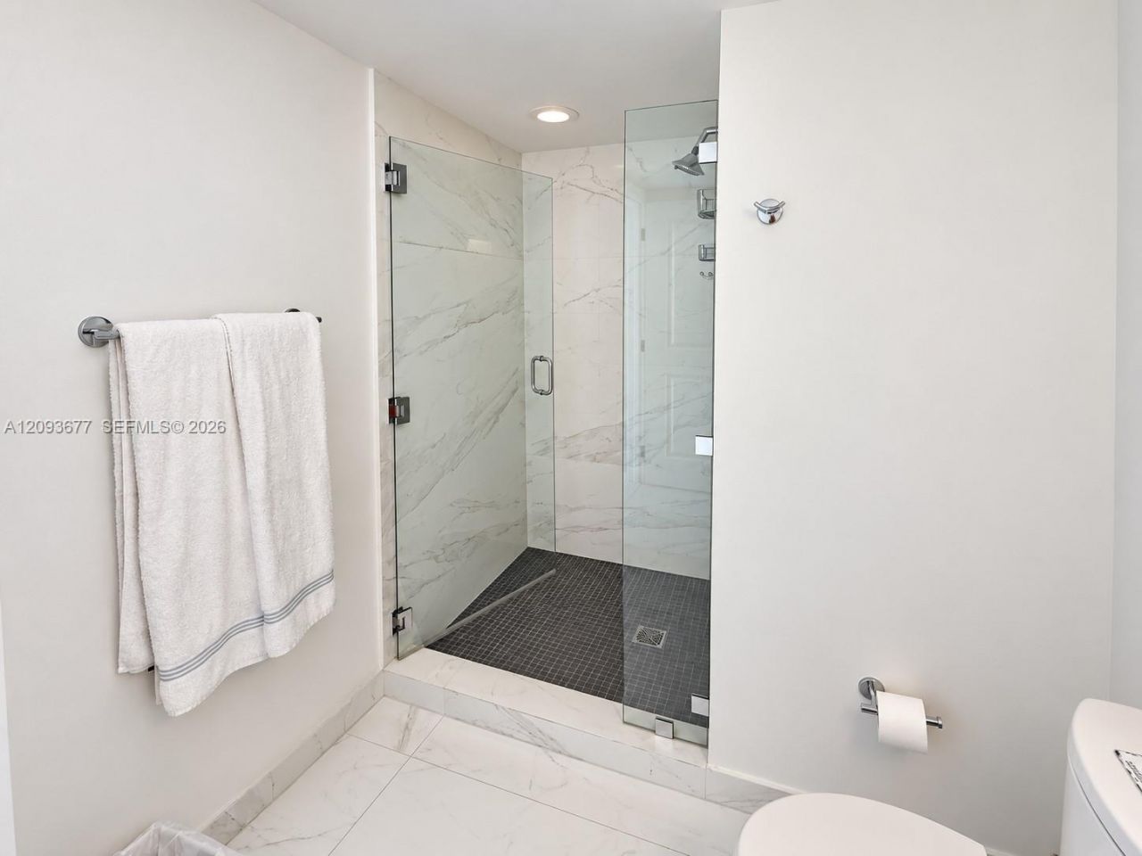 400 Sunny Isles Blvd , Unit 403, Sunny Isles Beach, FL 33160 Photo