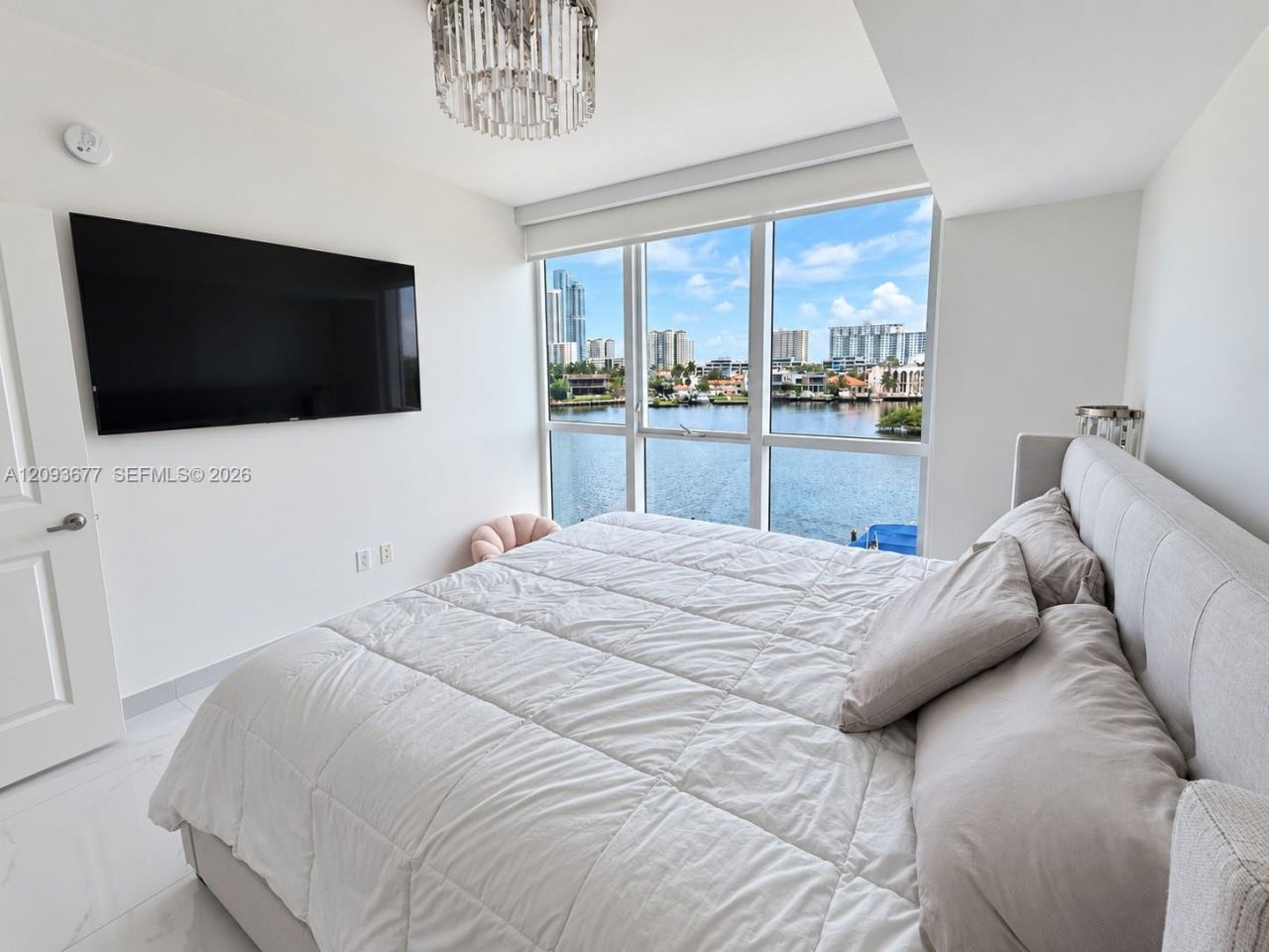 400 Sunny Isles Blvd , Unit 403, Sunny Isles Beach, FL 33160 Photo