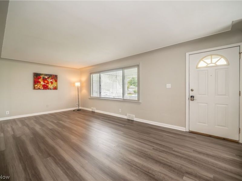 186 Creed Street, Struthers, OH 44471 Photo 6