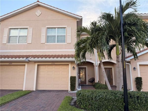 2703 Blossom WAY , NAPLES, FL 34120