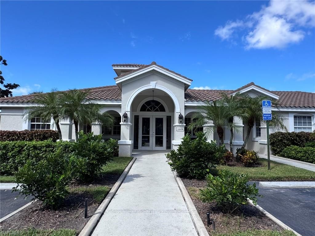 6800 Satinleaf Rd S, Unit 204, Naples, FL 34109 Photo
