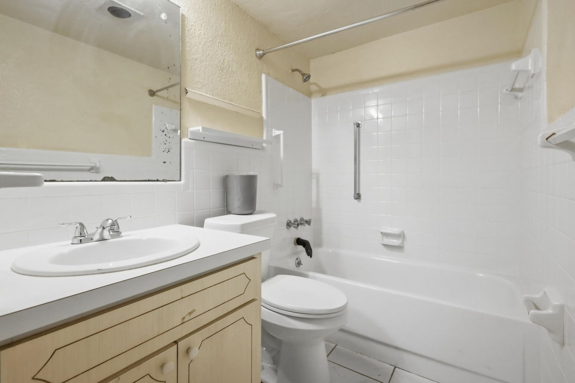 5480 NW 11th Street, Unit 102, Plantation, FL 33313 Photo