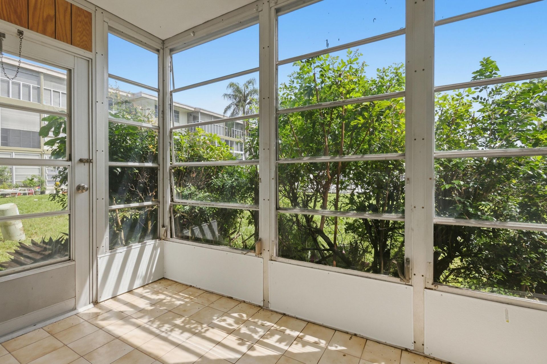 5480 NW 11th Street, Unit 102, Plantation, FL 33313 Photo