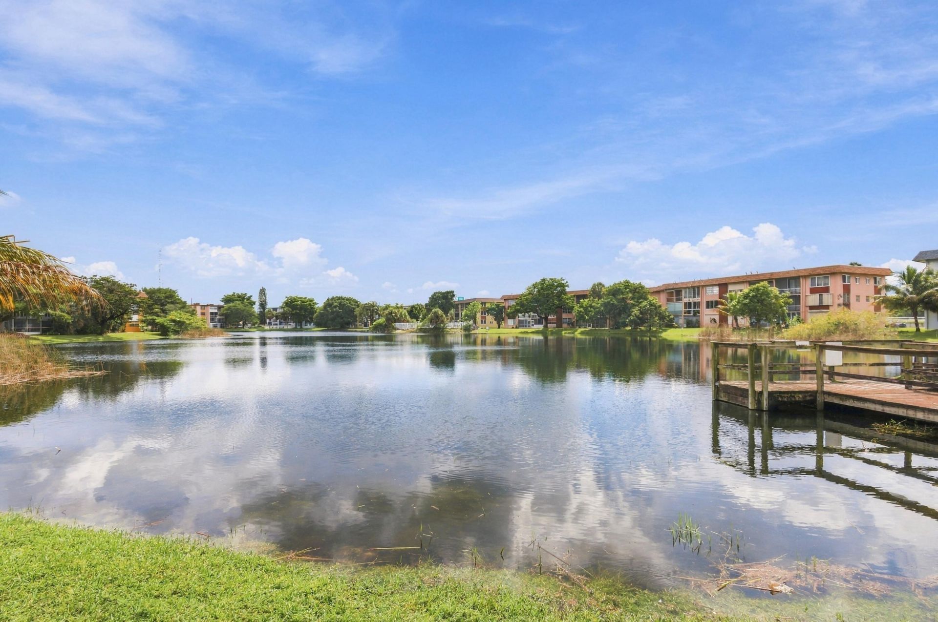 5480 NW 11th Street, Unit 102, Plantation, FL 33313 Photo