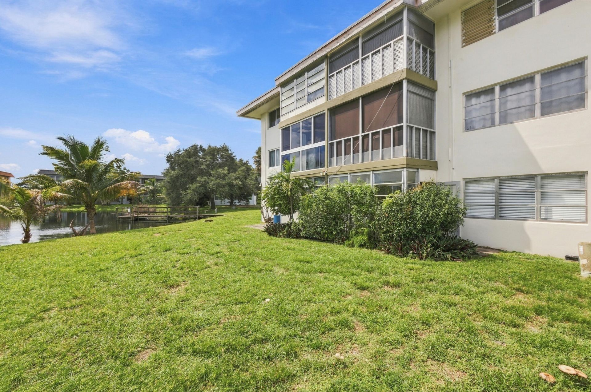 5480 NW 11th Street, Unit 102, Plantation, FL 33313 Photo