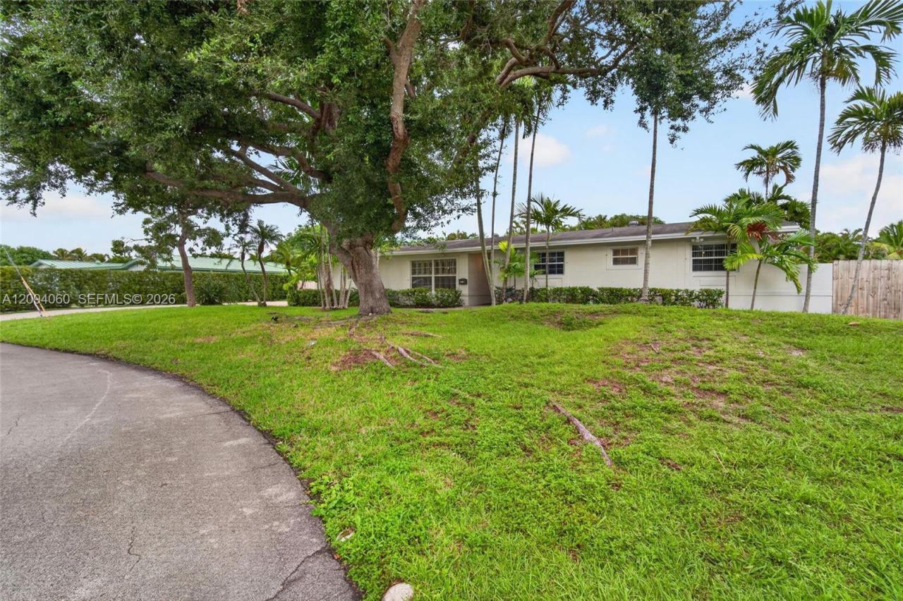 17435 SW 109th Ct, Miami, FL 33157 Photo