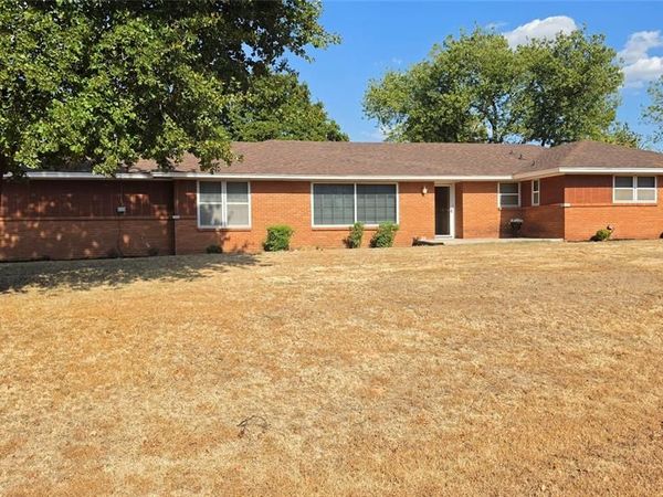 2800 N Dornick Drive, Forest Park, OK 73121
