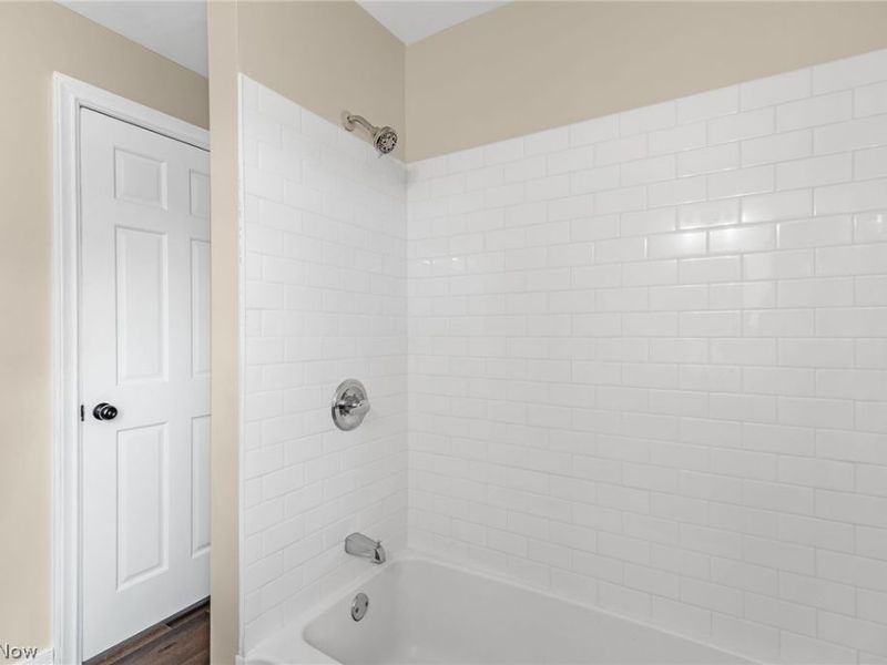 3379 Lake Street, Beloit, OH 44609 Photo 16
