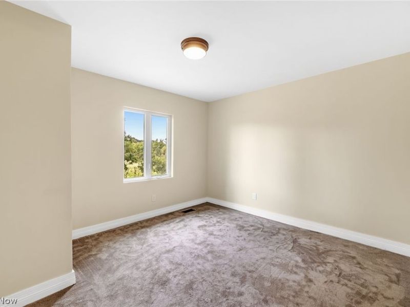 3379 Lake Street, Beloit, OH 44609 Photo 17