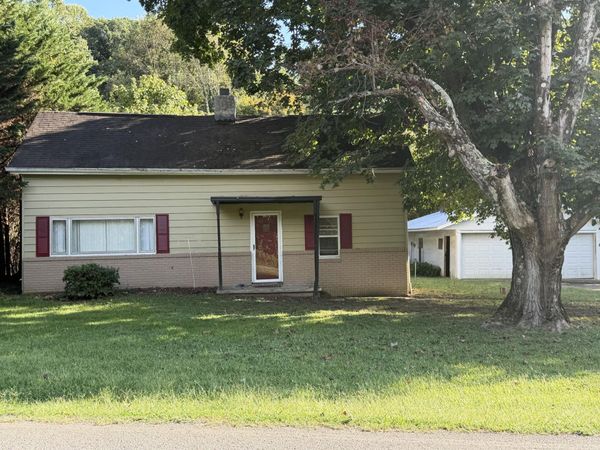 3217 Cherokee Drive, Morristown, TN 37814