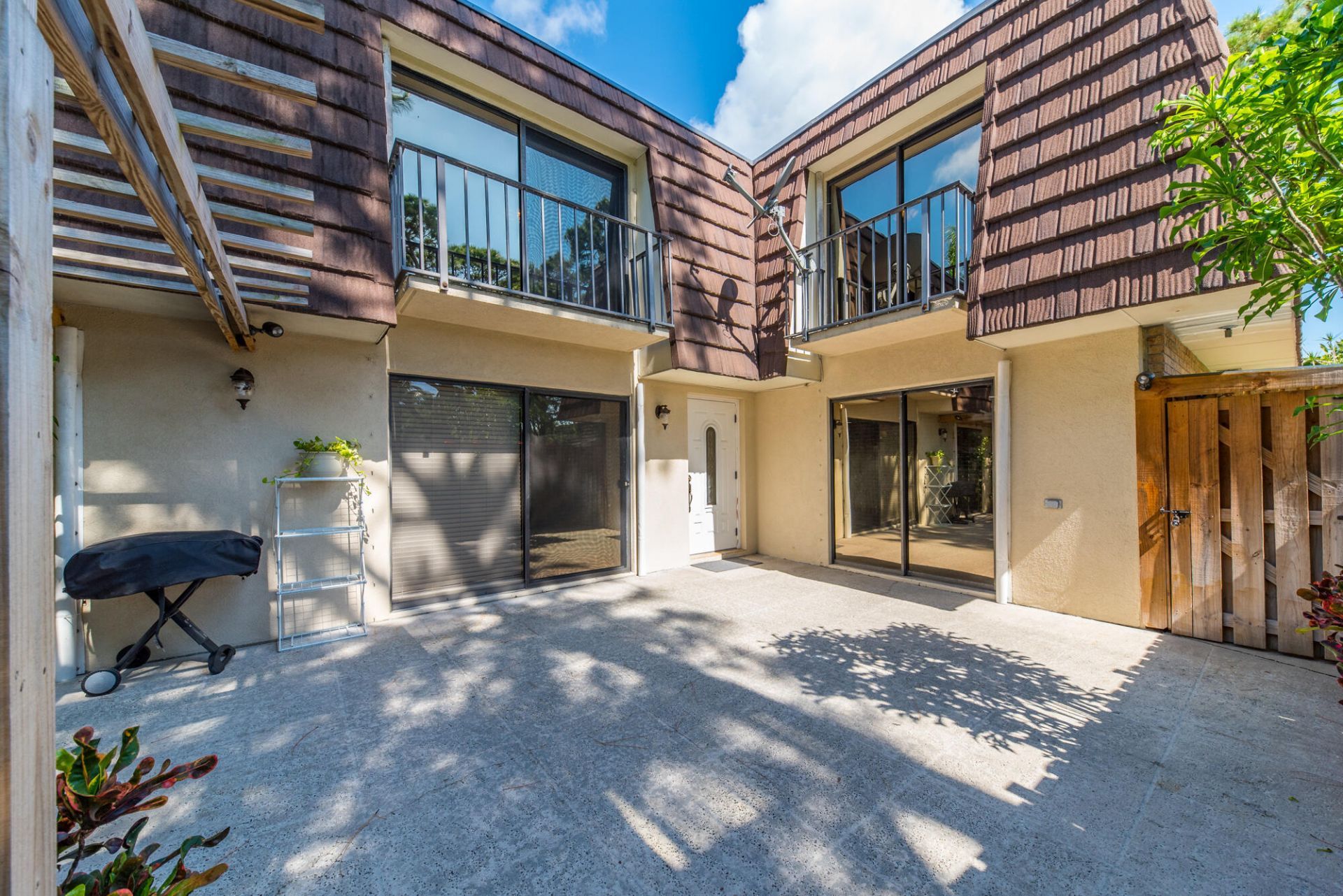 717 7th Lane, Palm Beach Gardens, FL 33418 Photo