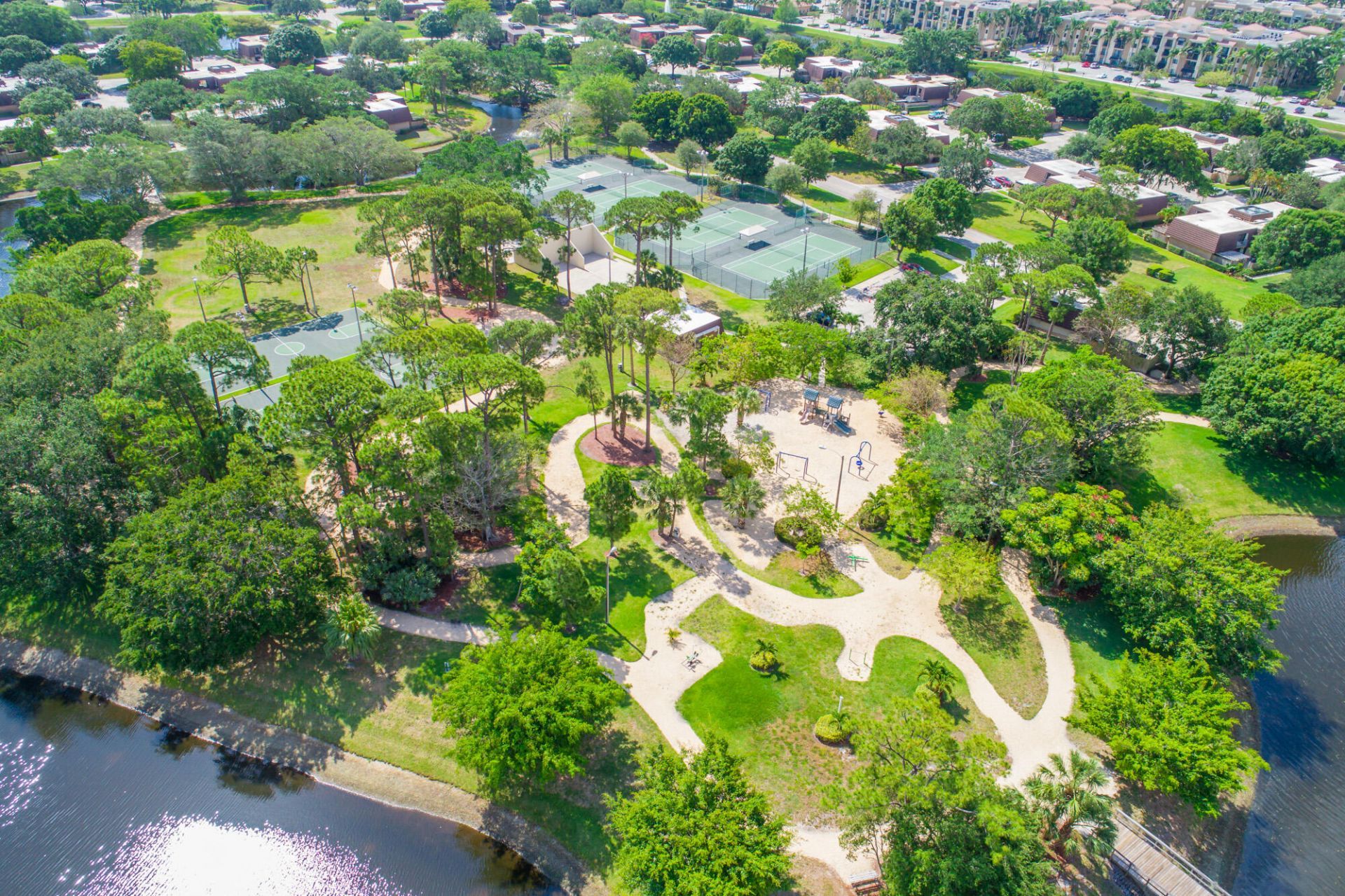 717 7th Lane, Palm Beach Gardens, FL 33418 Photo