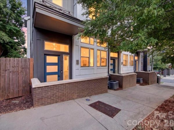 2010 Hawkins Street, Charlotte, NC 28203