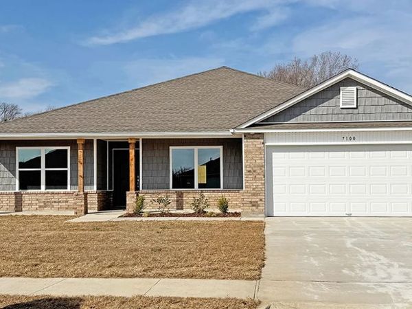 7008 S Lions Avenue , Broken Arrow, OK 74011