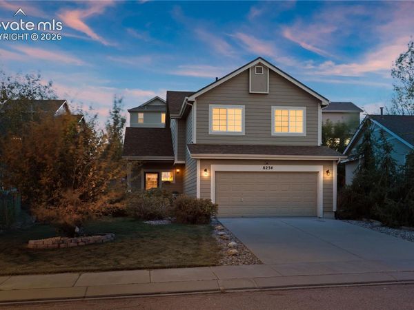 8234 Meadowcrest Drive, Fountain, CO 80817