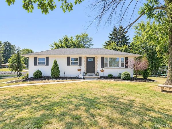 7962 State Route 140 , Edwardsville, IL 62025
