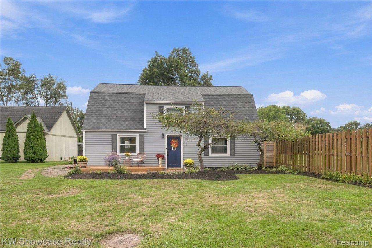 4025 Totem Lane, Waterford Township, Mi 48328 Main Photo