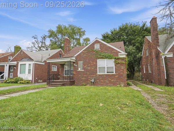 18010 Lesure Street, Detroit, Mi 48235