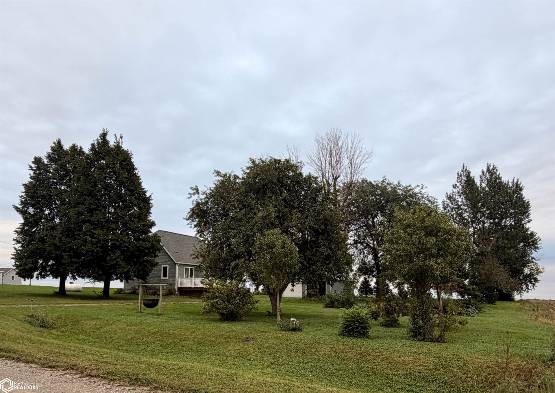 20862 H Avenue, Grundy Center, IA 50638 Main Photo