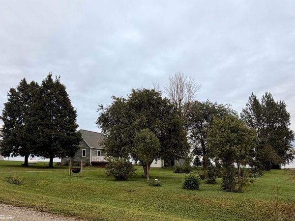 20862 H Avenue, Grundy Center, IA 50638