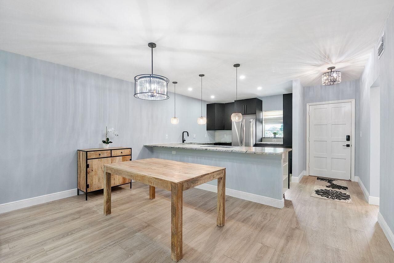 6731 Cypress Road, Unit 205, Plantation, FL 33317 Photo