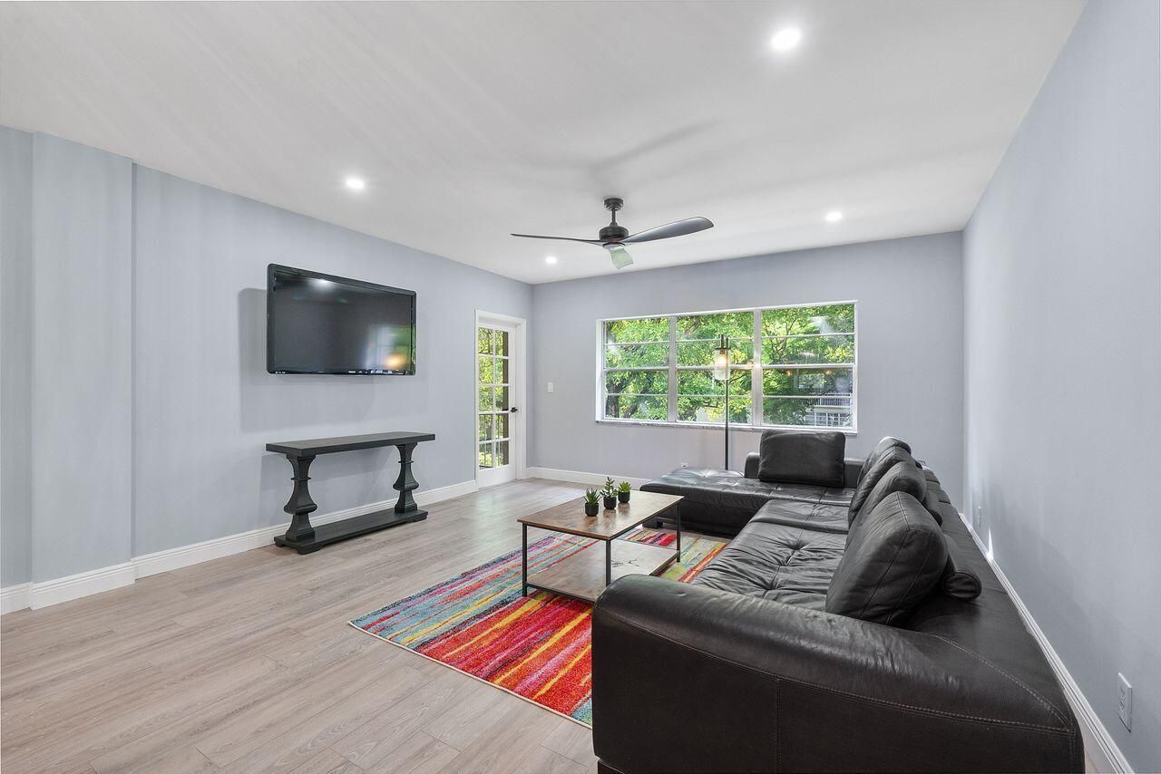 6731 Cypress Road, Unit 205, Plantation, FL 33317 Photo