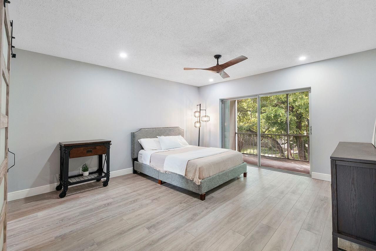6731 Cypress Road, Unit 205, Plantation, FL 33317 Photo