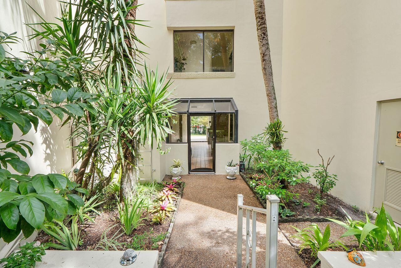 6731 Cypress Road, Unit 205, Plantation, FL 33317 Photo