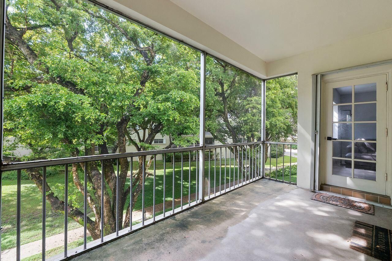 6731 Cypress Road, Unit 205, Plantation, FL 33317 Photo