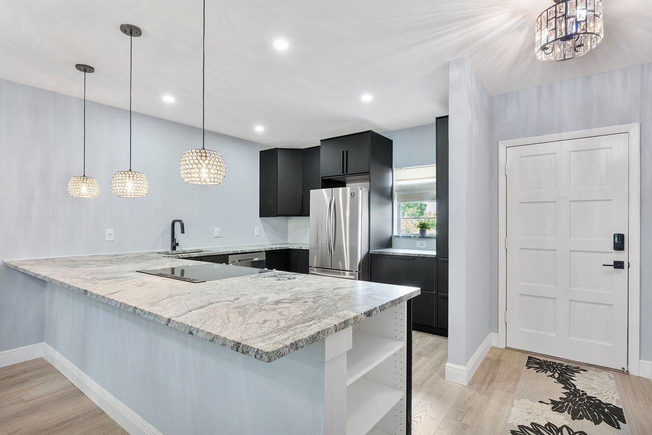 6731 Cypress Road, Unit 205, Plantation, FL 33317 Photo