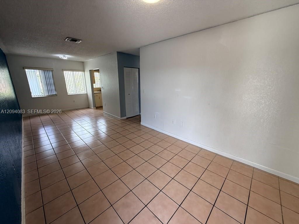 159 W 8th St , Unit 8, Hialeah, FL 33010 Photo