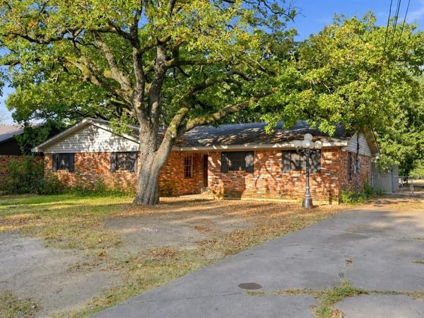 1611 Shepherd Lane, Dallas, TX 75253
