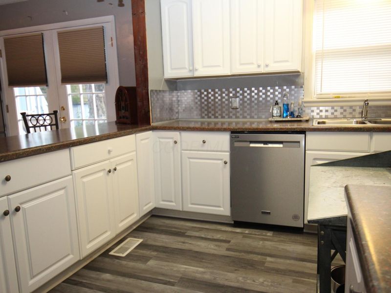 866 Lakeshore Drive W, Hebron, OH 43025 Photo 18