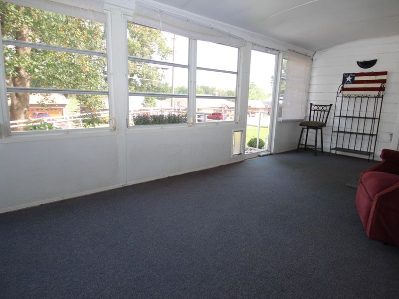 866 Lakeshore Drive W, Hebron, OH 43025 Photo 4