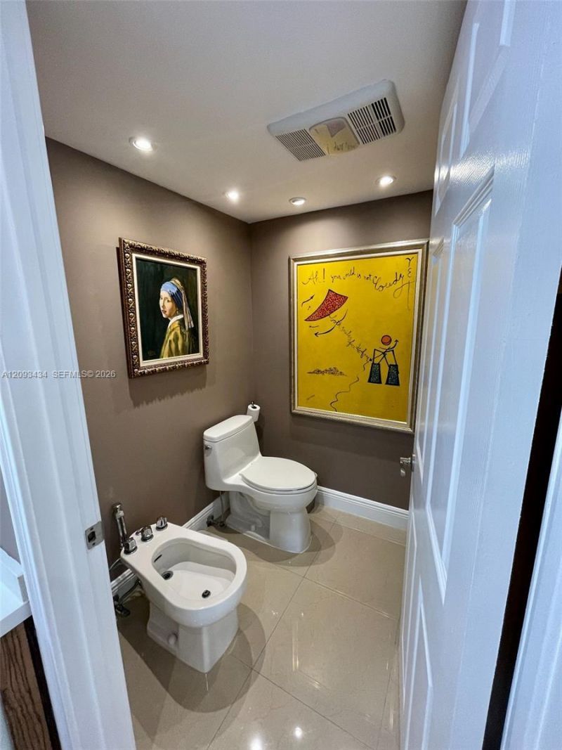 151 Crandon Blvd, Unit 430, Key Biscayne, FL 33149 Photo