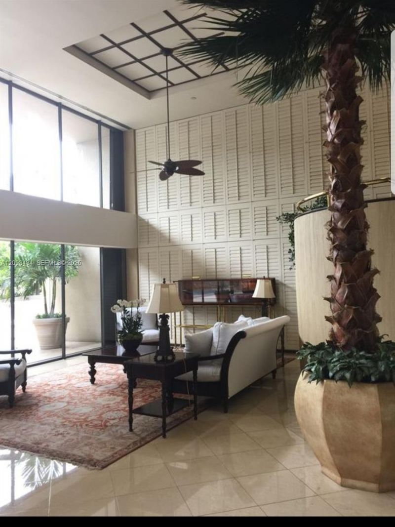 151 Crandon Blvd, Unit 430, Key Biscayne, FL 33149 Photo