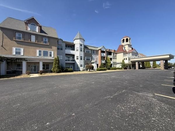 180 Grace Chapel , Unit 211, Blue Eye, MO 65611