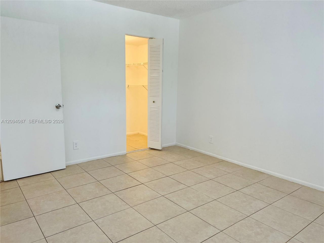 7825 Fairview Dr , Unit 202, Tamarac, FL 33321 Photo