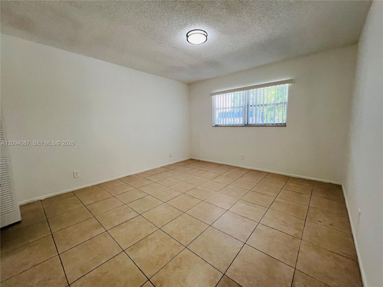 7825 Fairview Dr , Unit 202, Tamarac, FL 33321 Photo