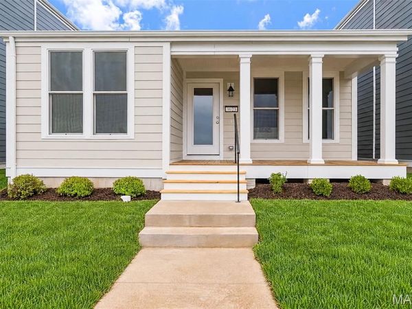 9023 Wilkie Station Street, St Charles, MO 63301