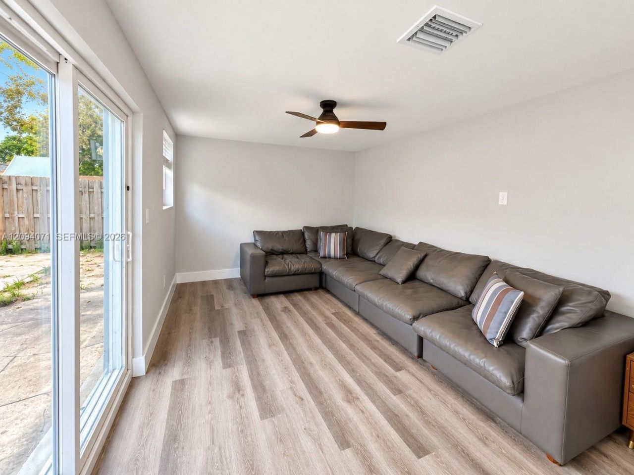 6831 Sheridan St , Hollywood, FL 33024 Photo