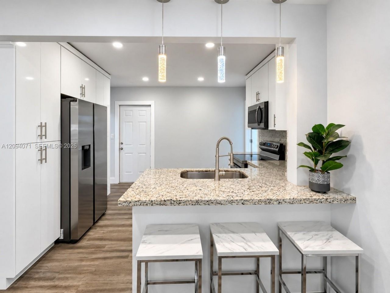 6831 Sheridan St , Hollywood, FL 33024 Photo
