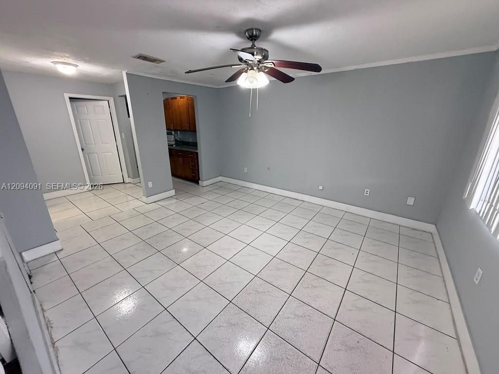 633 W 68th St, Unit 633, Hialeah, FL 33014 Photo