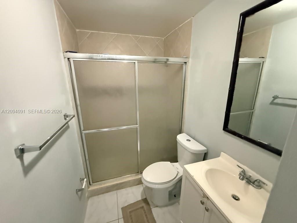 633 W 68th St, Unit 633, Hialeah, FL 33014 Photo
