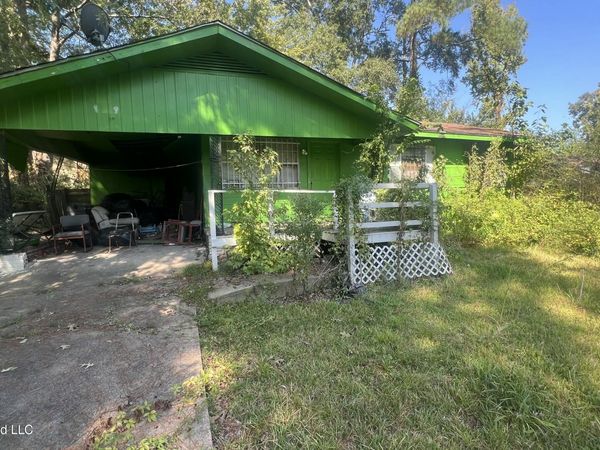 1903 Shady Lane Drive, Jackson, MS 39204