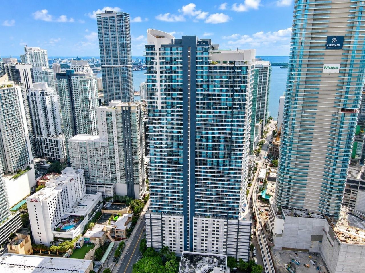 60 SW 13th St, Unit 2409, Miami, FL 33130 Photo