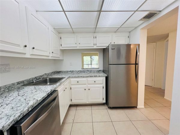 7825 Fairview Dr , Unit 202, Tamarac, FL 33321