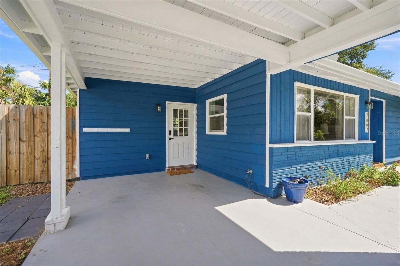 2667 Cheryle Lane , Sarasota, FL 34237 Photo