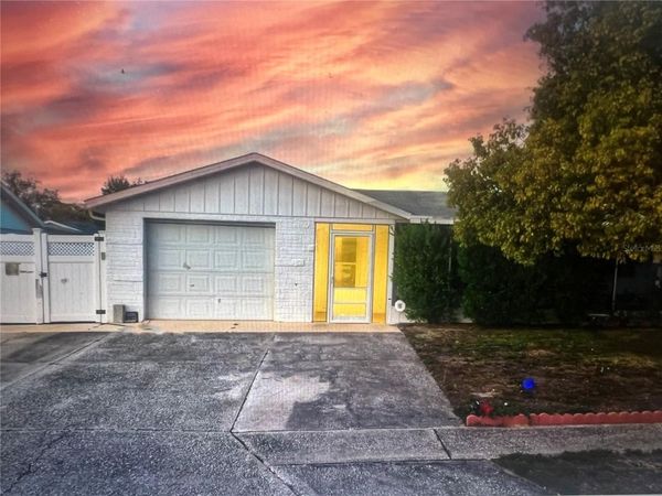 6211 MORAY AVENUE, NEW PORT RICHEY, FL 34653